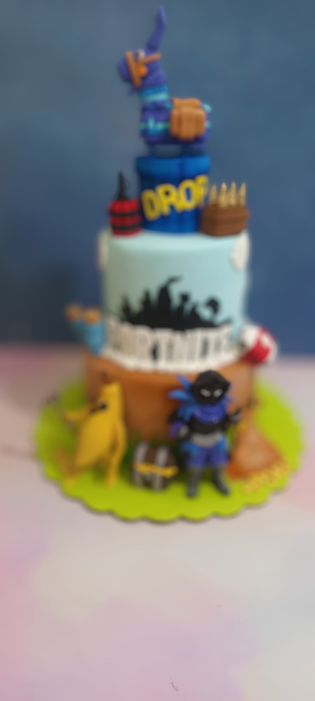 Pastel personalizado decorado a mano